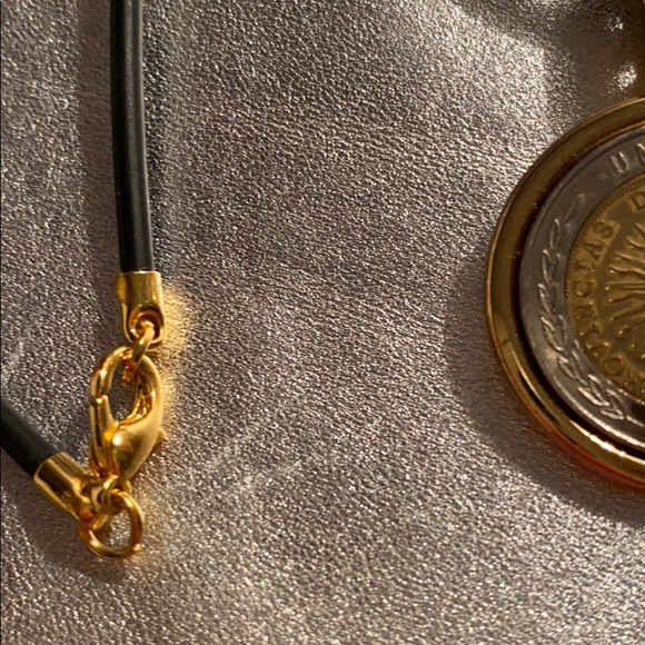 Necklace with coin - Picture 4 of 7